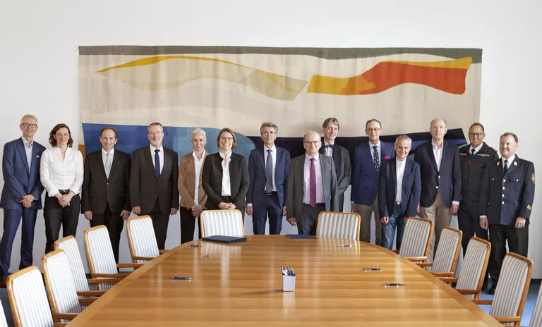 BU1-GruppenbildNotfallverbund-a.jpg