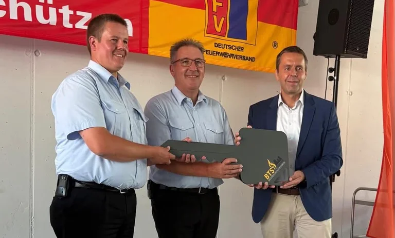 2026-07-11 BKZ Schlüsselübergabe 1.jpg