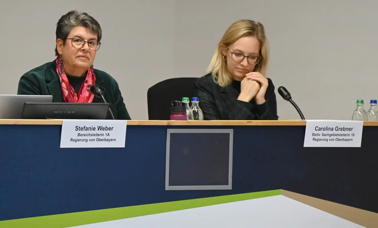 AD Stefanie Weber und RR Caroline Grebner Regierung von Oberbayern.JPG