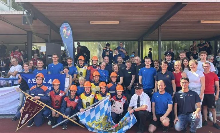 BWB_Heldenstein Gruppenfoto.JPEG