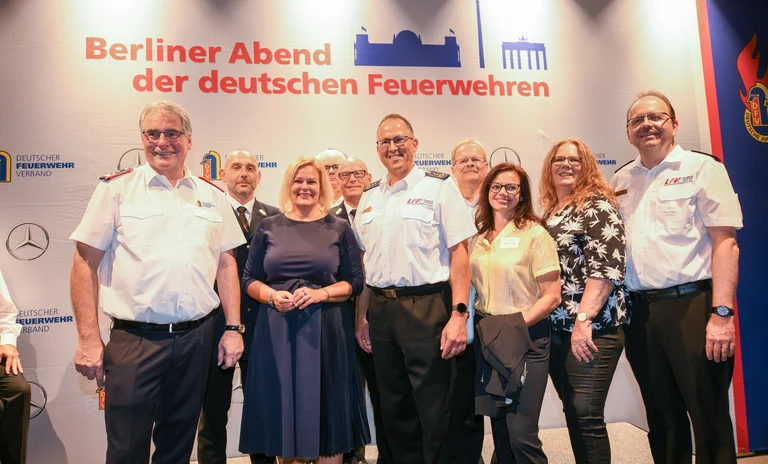 DFV_Berlin_-1052-Faeser-Gruppe-BY.jpg