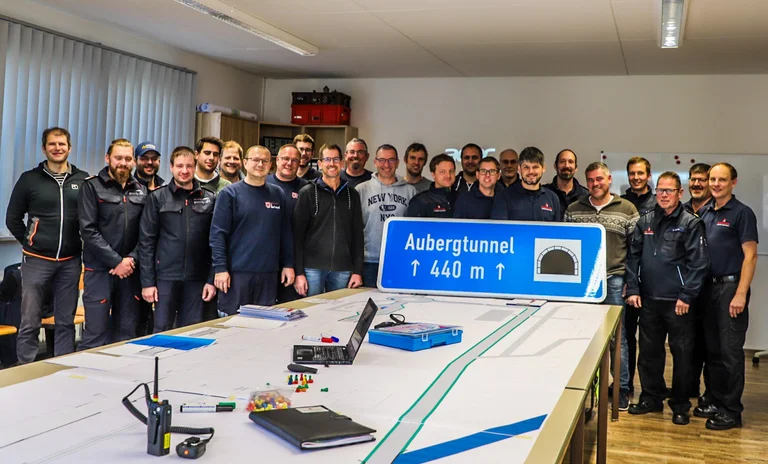 Pilotlehrgang - die Teilnehmer der Feuerwehren und der Kreisbrandinspektion.jpg