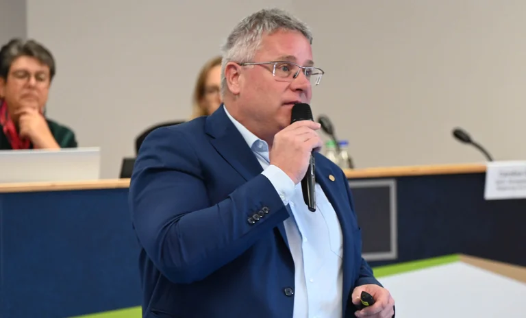 Ralf Hermle Kriminalhauptkommisar.JPG