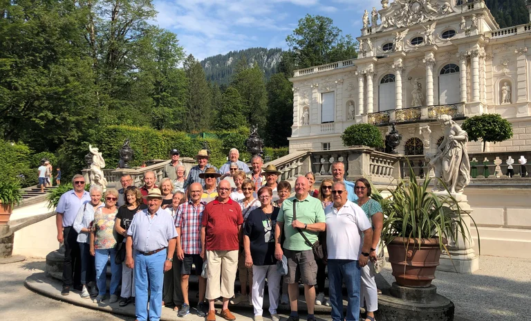 Ehemelaigentreffen 2024 - Linderhof.jpg