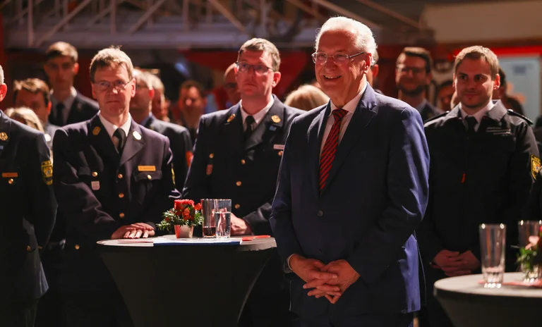 20241124_StMI_Festakt 30 Jahre Jugendfeuerwehr-30.jpg